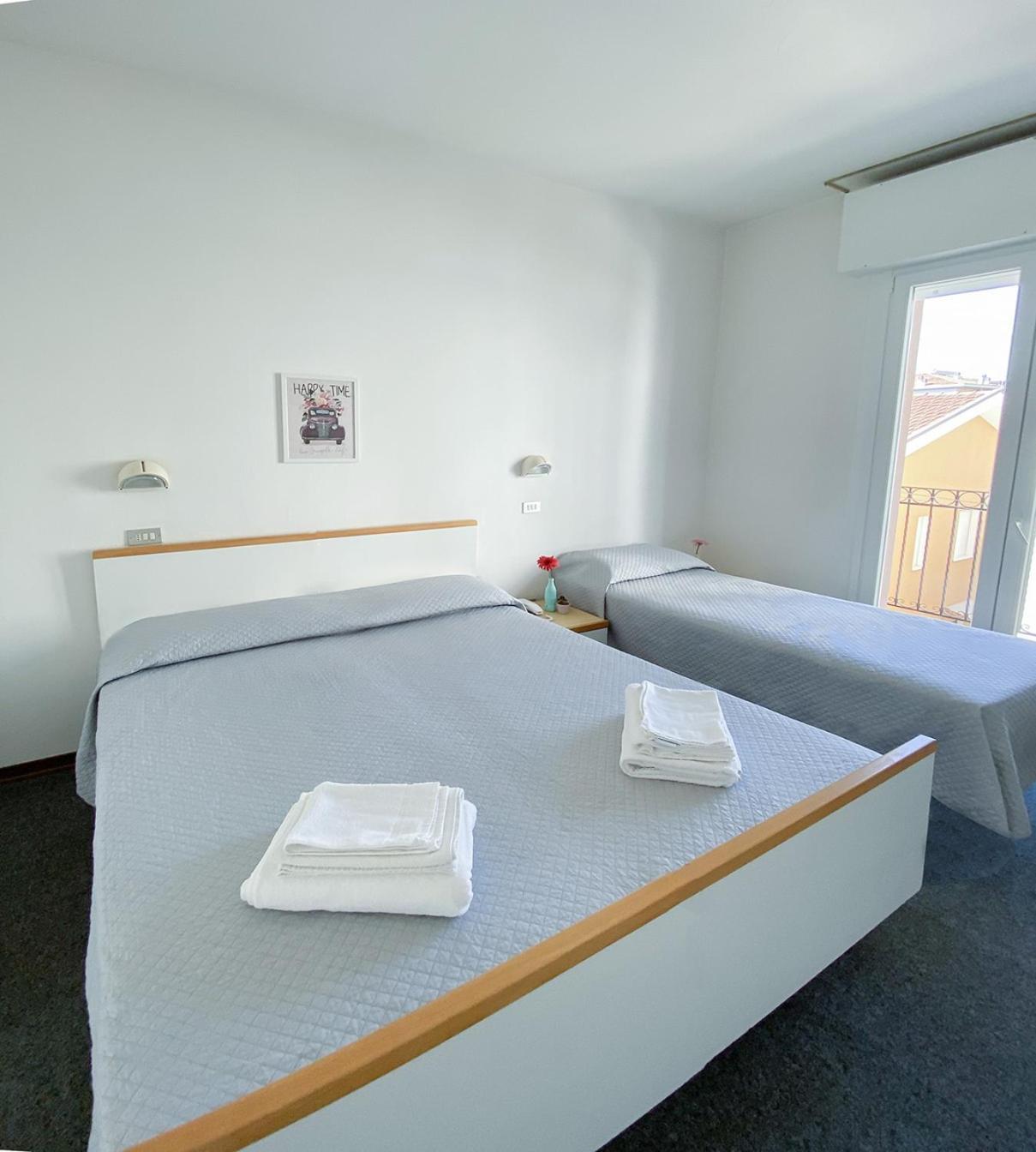 Hotel Berlino Cattolica Cameră foto